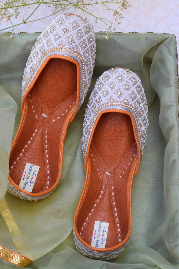 DABKA ROSE; SILVER