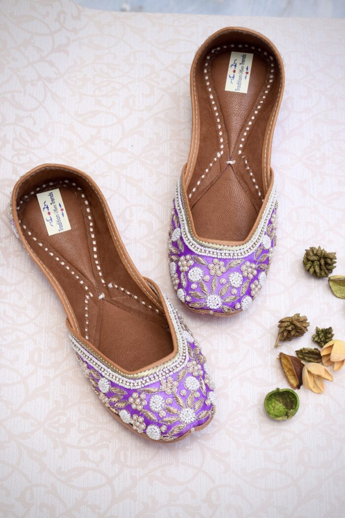 PEARL MAGIC;LILAC