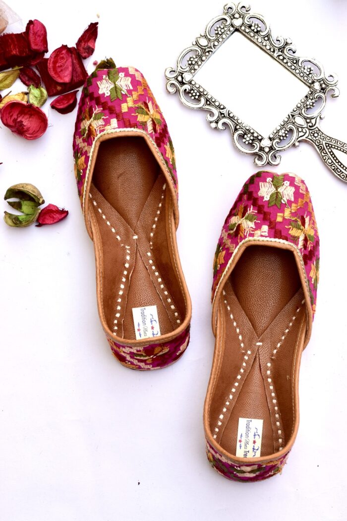 PHULKARI